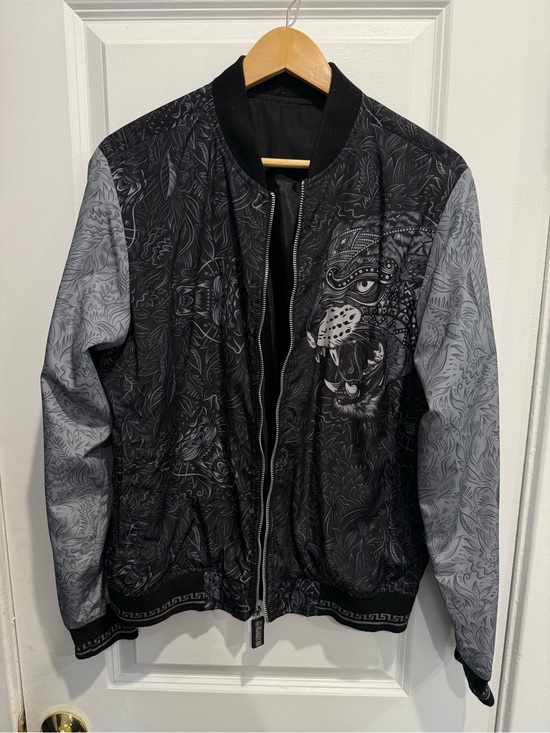 Ay Guey Other - Men’s Black & Gray Graphic Bomber Jacket